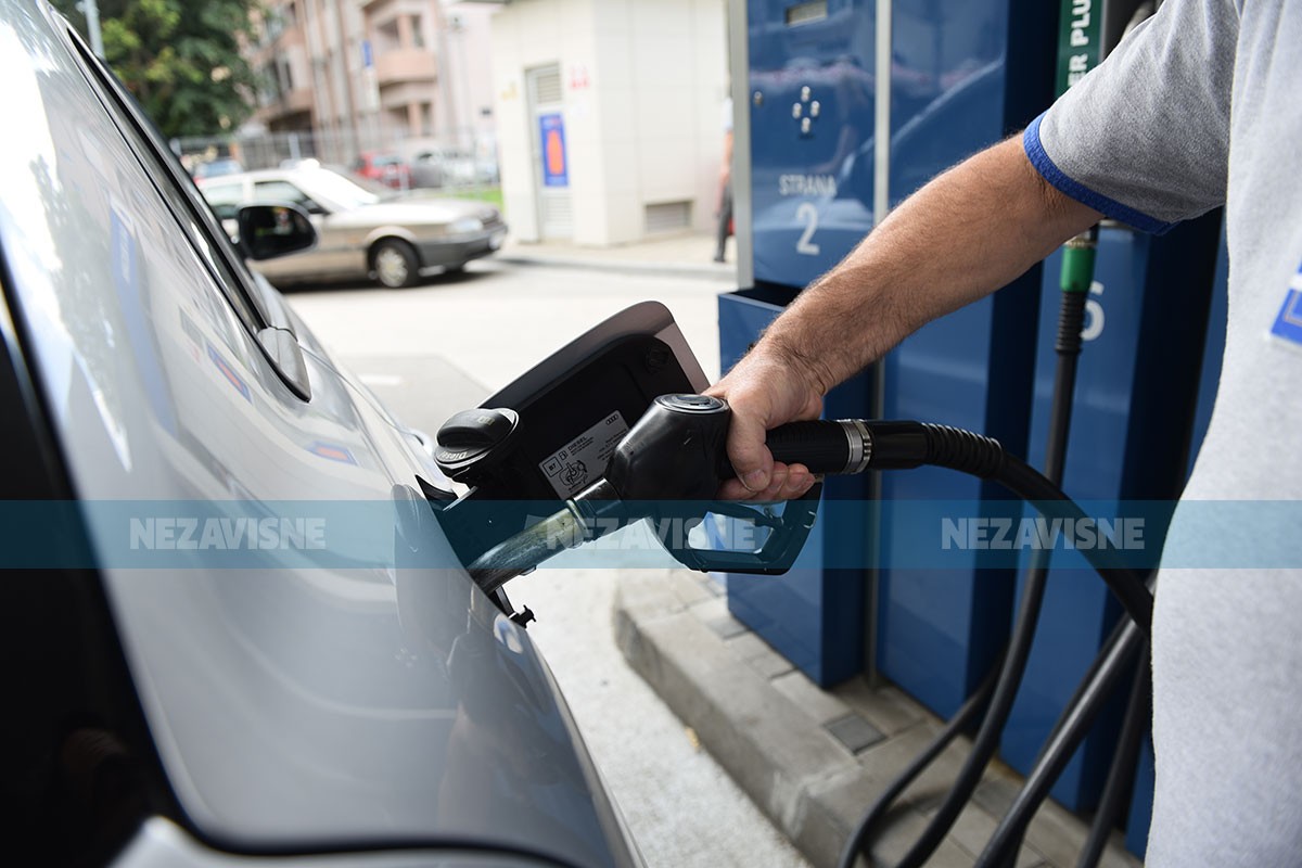 Akcize ukinute, cijene goriva ostaju iste: "Nemaju osjećaja za građane"