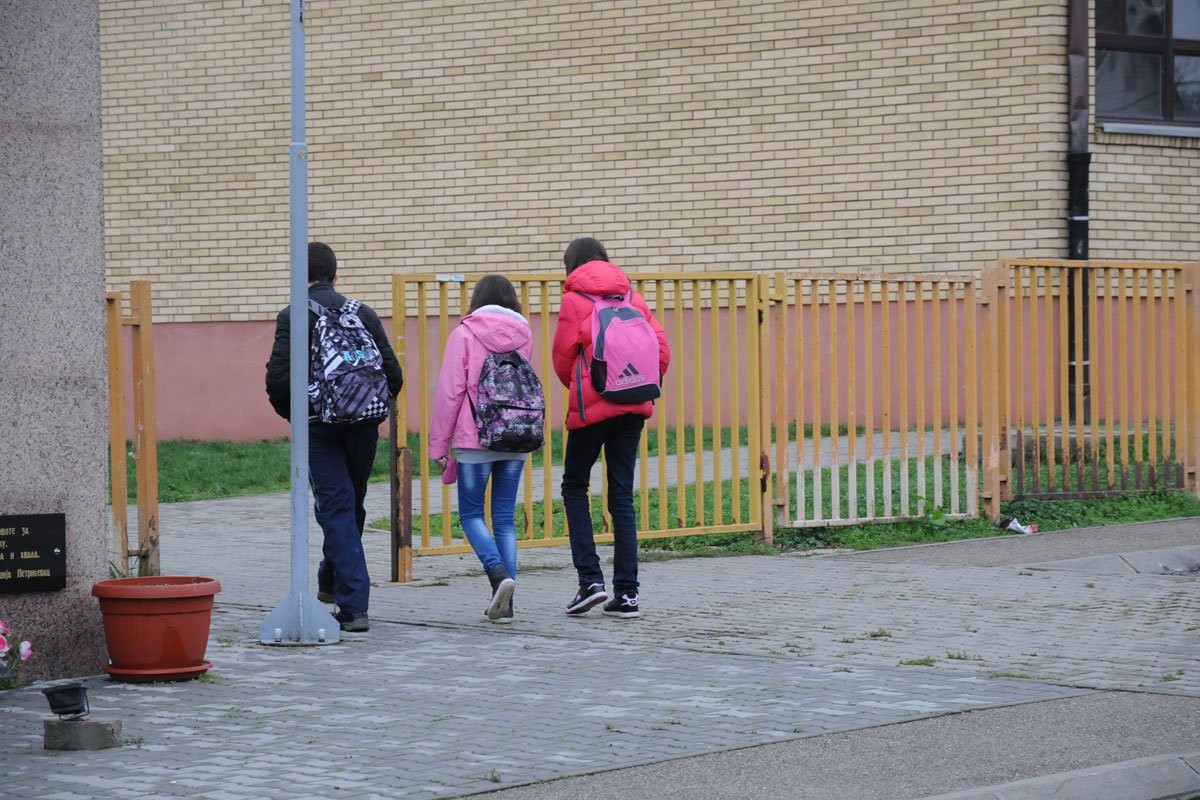 Institut izdao preporuke za vrtiće i škole u Srpskoj, maske nisu obavezne