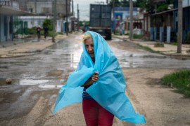 Uragan pogodio Kubu, evakuisano više od 50.000 ljudi