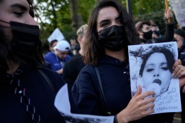 Desetine ubijenih na protestima zbog hidžaba u Iranu