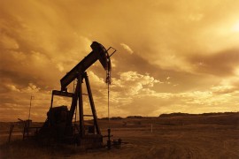 Nafta skuplja zbog pada proizvodnje u Americi