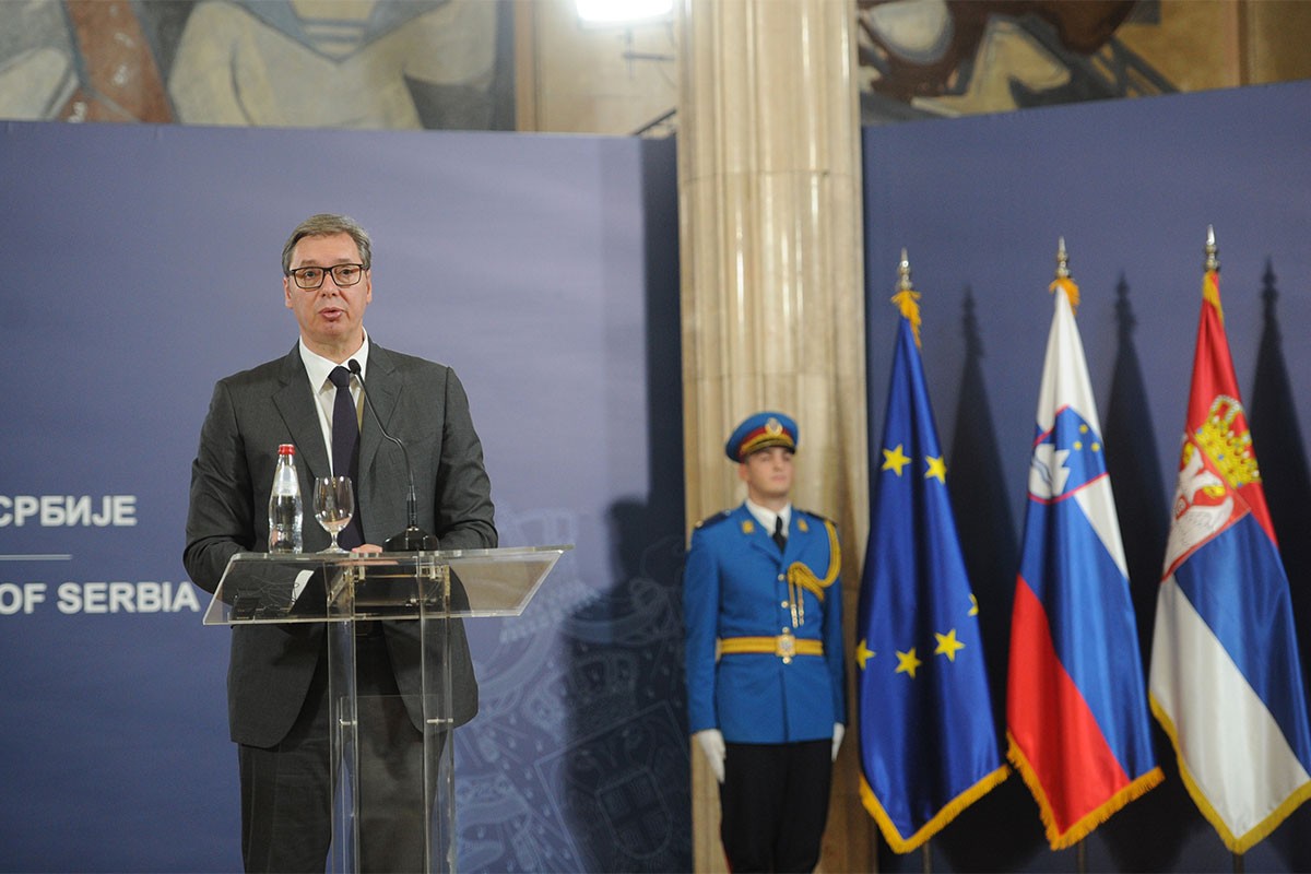 Vučić: Sit sam svih iz Evrope i sveta, vodiću Srbiju u skladu sa njenim interesima