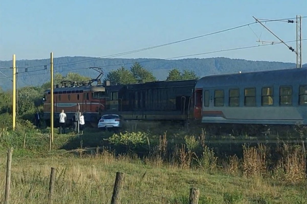 Sudar voza i automobila kod Banjaluke