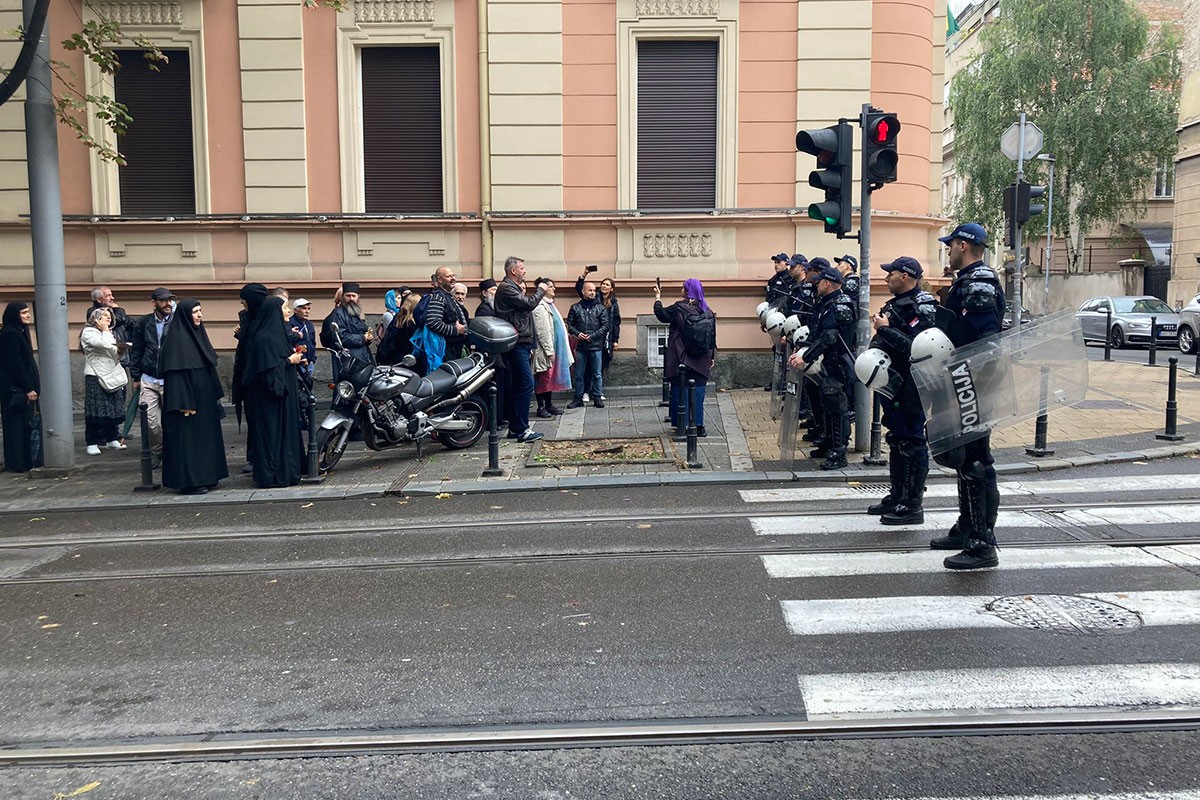 Završen Evroprajd u Beogradu, blizu 70 osoba uhapšeno
