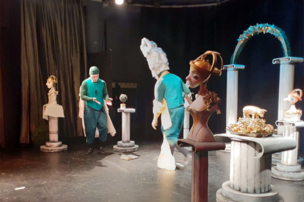 Bugarski lutkarski teatar izveo predstavu "Svinjar"
