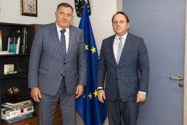 Dodik: Hvala Varheljiju, ali sumnjam da BiH može ostvariti napredak