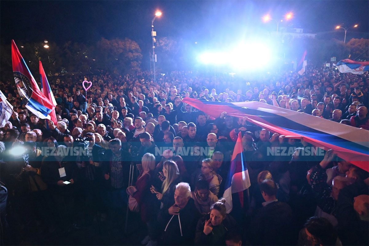 Završen drugi protest u Banjaluci, opozicija ima dva zahtjeva (FOTO/VIDEO)