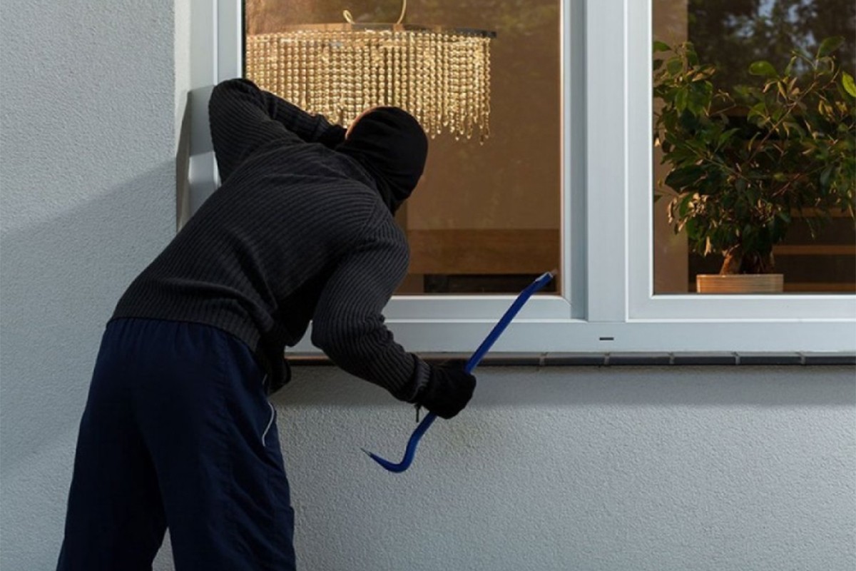 Lopovi opljačkali domaćine dok su bili na svadbi: Ušli kroz prozor i odnijeli novac