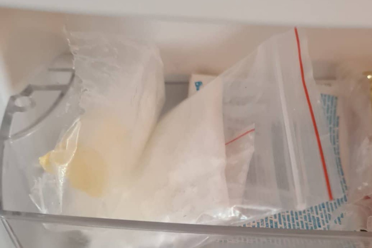 Dobojlija drogu krio u frižideru