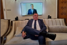 Dodik napustio sjednicu dok je Komšić govorio