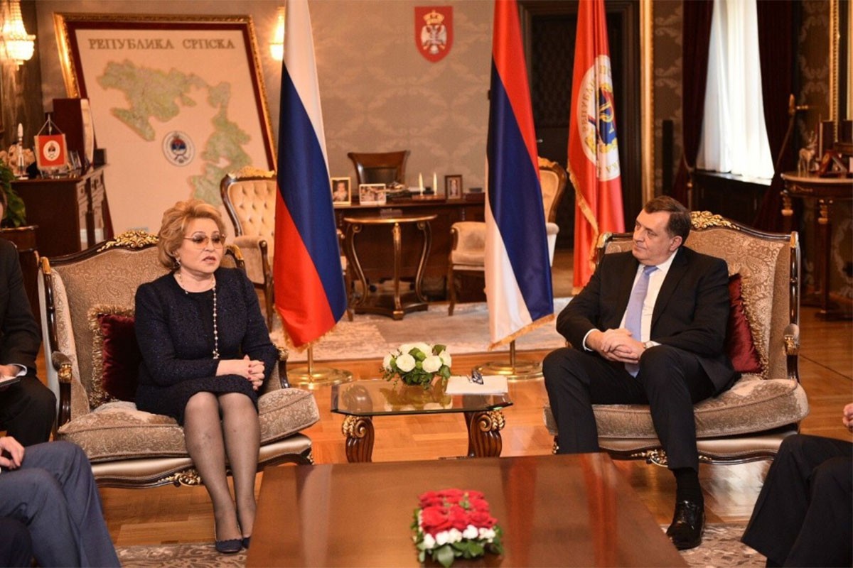 Matvijenko čestitala Dodiku pobjedu: Iskreno odan svom narodu
