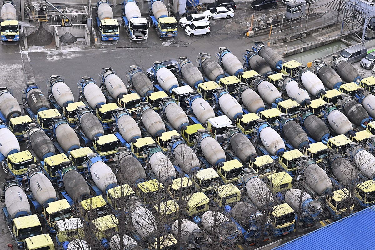 Južna Koreja naredila kamiondžijama da se vrate na posao
