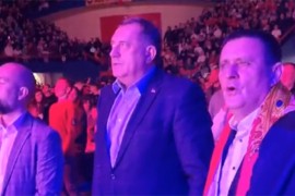 Dodik uz reprezentaciju Srbije: Naprijed Orlovi! (VIDEO)