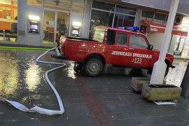 Voda ulazi u objekte u Prijedoru