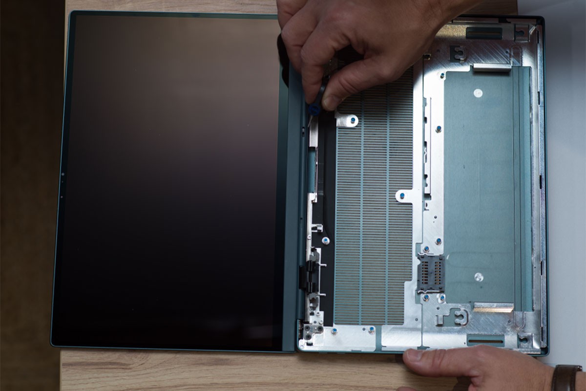 Dell predstavio laptop kojeg možete rastaviti u nekoliko sekundi (VIDEO)
