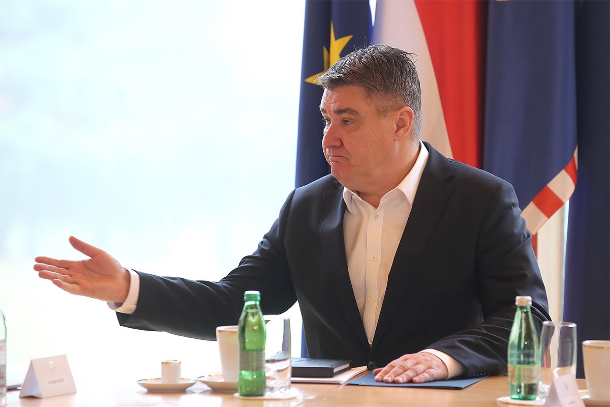 Milanović: EU tretira Hrvatsku kao da je "13. prase"