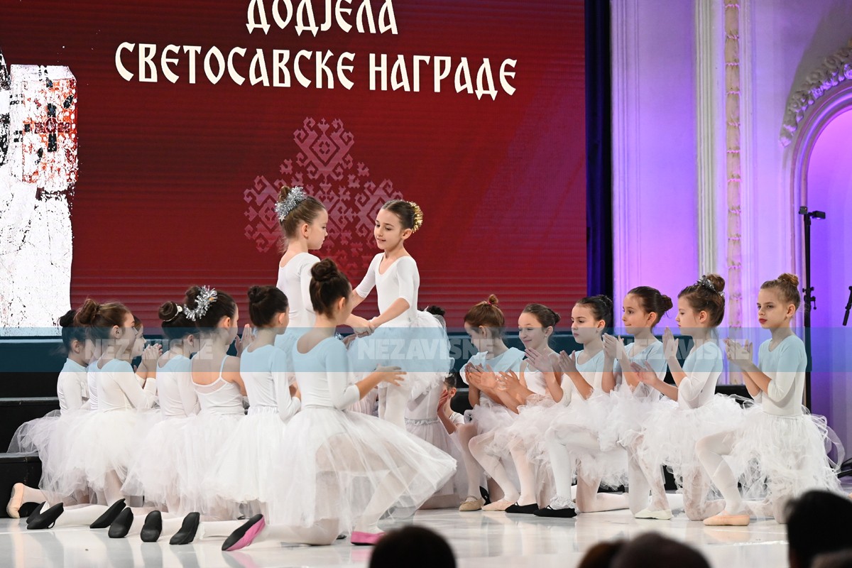 Male balerine sanjaju da otplešu "Labudovo jezero" (FOTO)