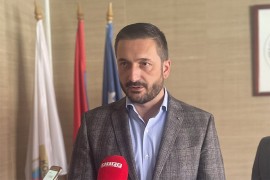 Nakon što je položio zakletvu, Ninković izabran za predsjednika Skupštine grada ...