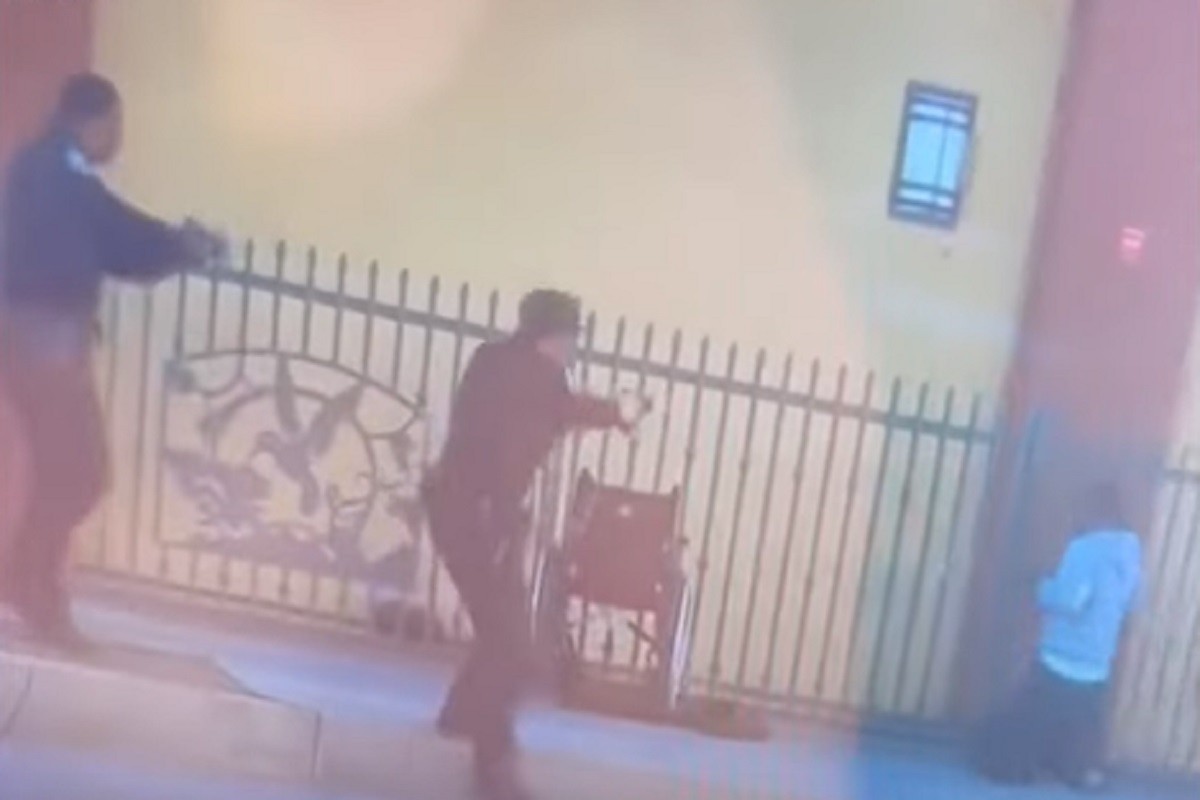Policajci ubili muškarca sa amputiranim nogama (UZNEMIRUJUĆI VIDEO)