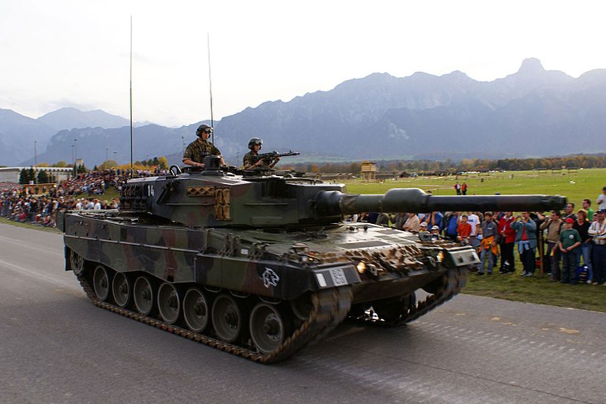 Švajcarci protiv vraćanja tenkova Njemačkoj