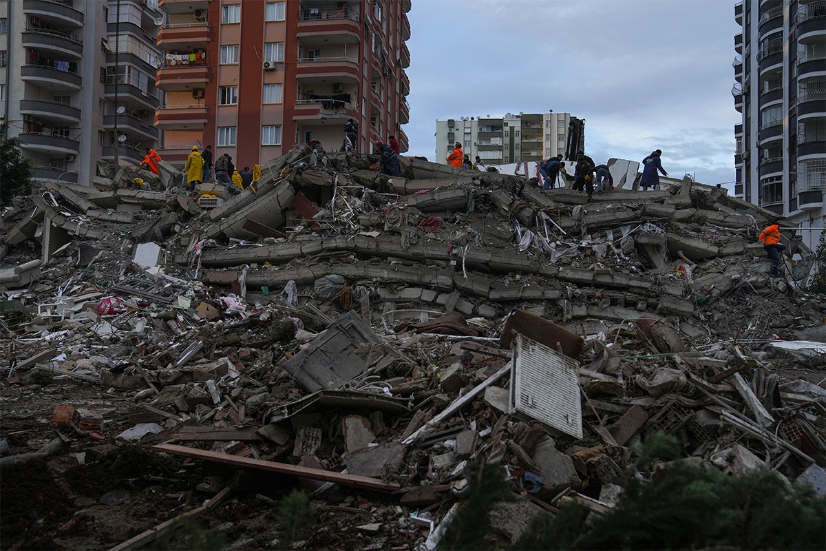 Pogledajte dramatične snimke razornog zemljotresa u Turskoj