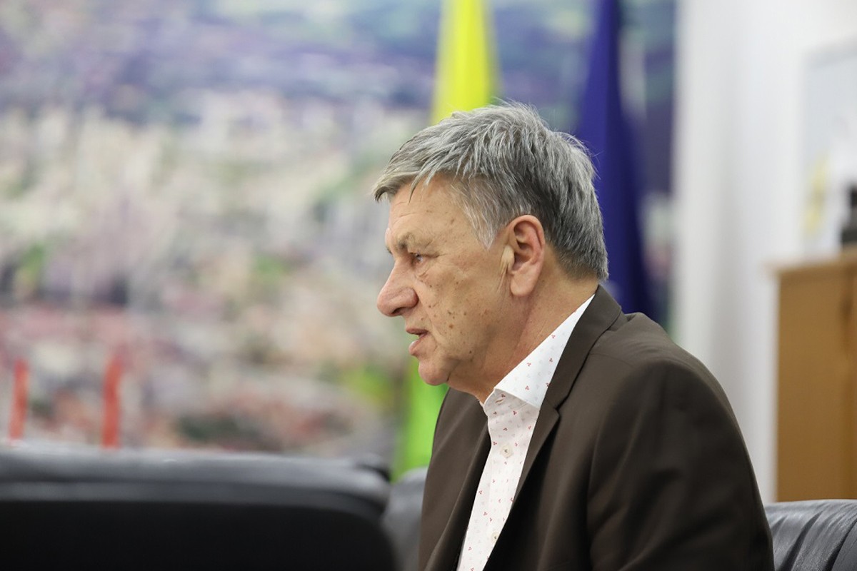 Kasumović prvi političar u FBiH koji je osporio Šmitov legitimitet