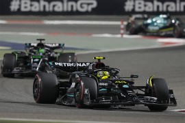 Hamilton: Nema priče o novom ugovoru, ja sam i dalje u Mercedesu