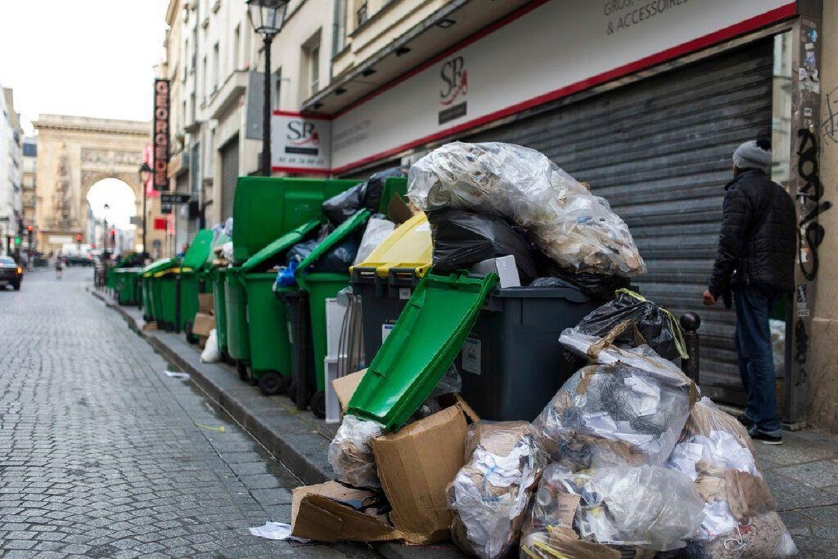 Pariz zatrpan otpadom u strahu od štakora (FOTO/VIDEO)