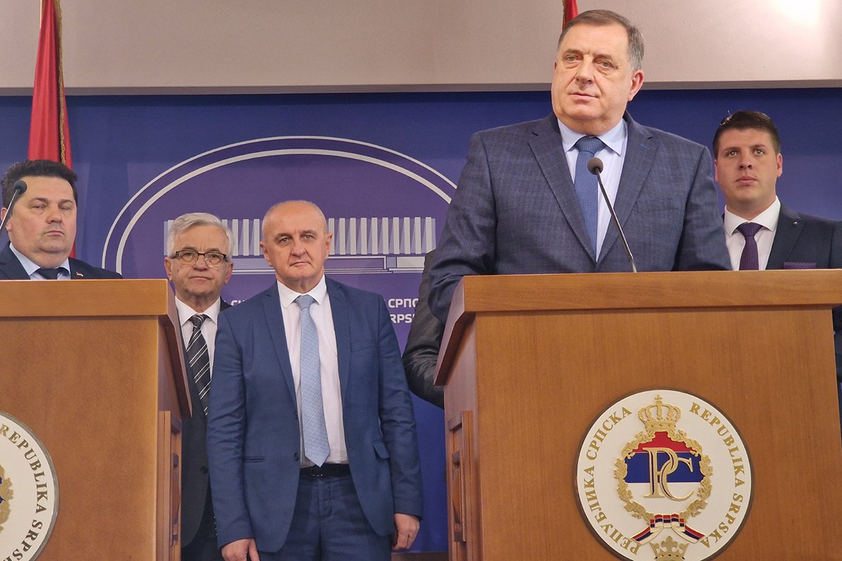 Dodik: Vlast u RS ne odustaje od kriminalizacije klevete