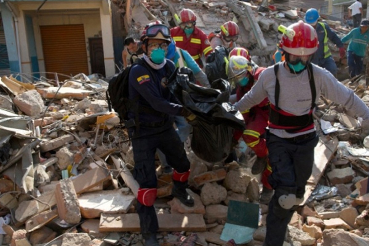 U zemljotresu u Ekvadoru najmanje 13 mrtvih, povrijeđeno 126 osoba