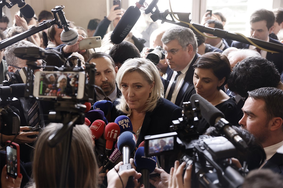 Le Pen: Vlasti "ne žale Francuze"