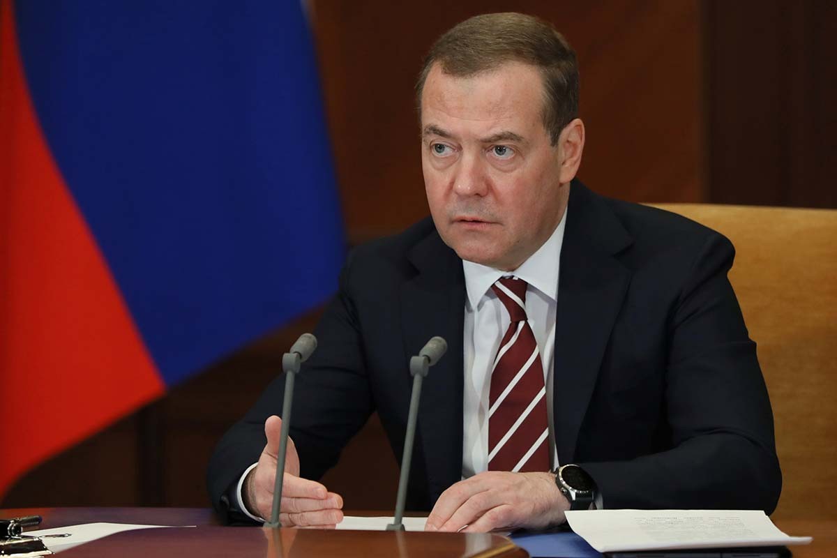 Medvedev: Ukrajina je dio Rusije