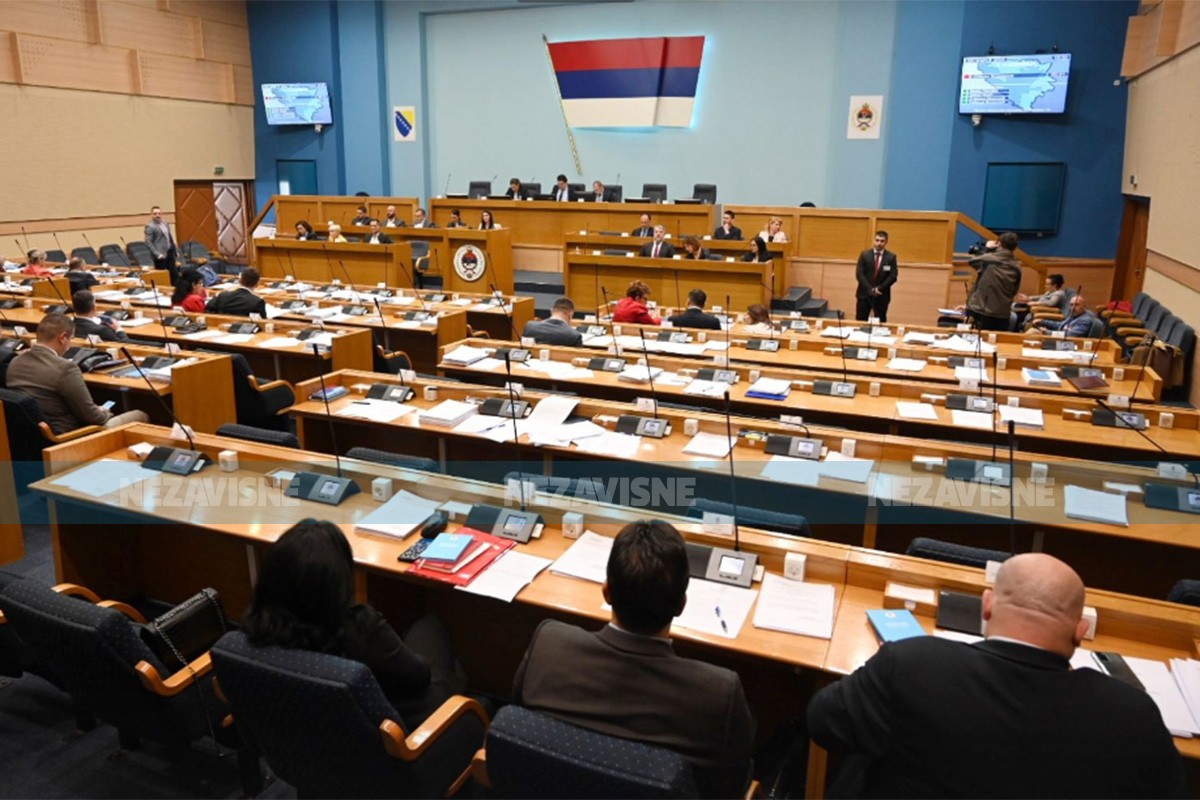 Opozicija pozvala poslanike da danas ne glasaju za kriminalizaciju klevete i uvrede
