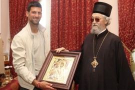 Đoković kod episkopa Jefrema, na poklon dobio ikonu (FOTO)
