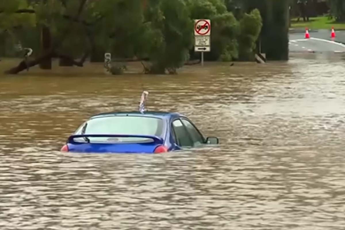 Obilne padavine u Australiji, Sidnej pogodile poplave (VIDEO)