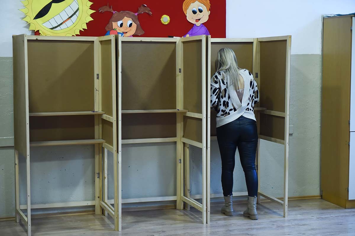 Crna Gora: Na više biračkih mjesta utvrđene nepravilnosti