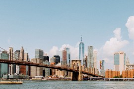Njujork tone pod težinom nebodera