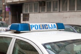 Kumrovac: Policija djevojci tražila da skine petokraku, prijetili ...