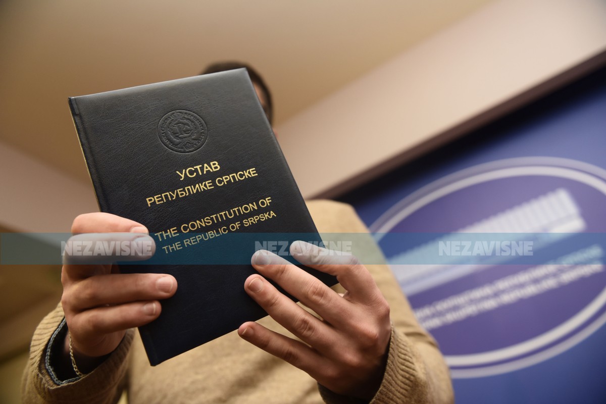 Srpska spremna za novi ustav, da li su spremni i nadležni