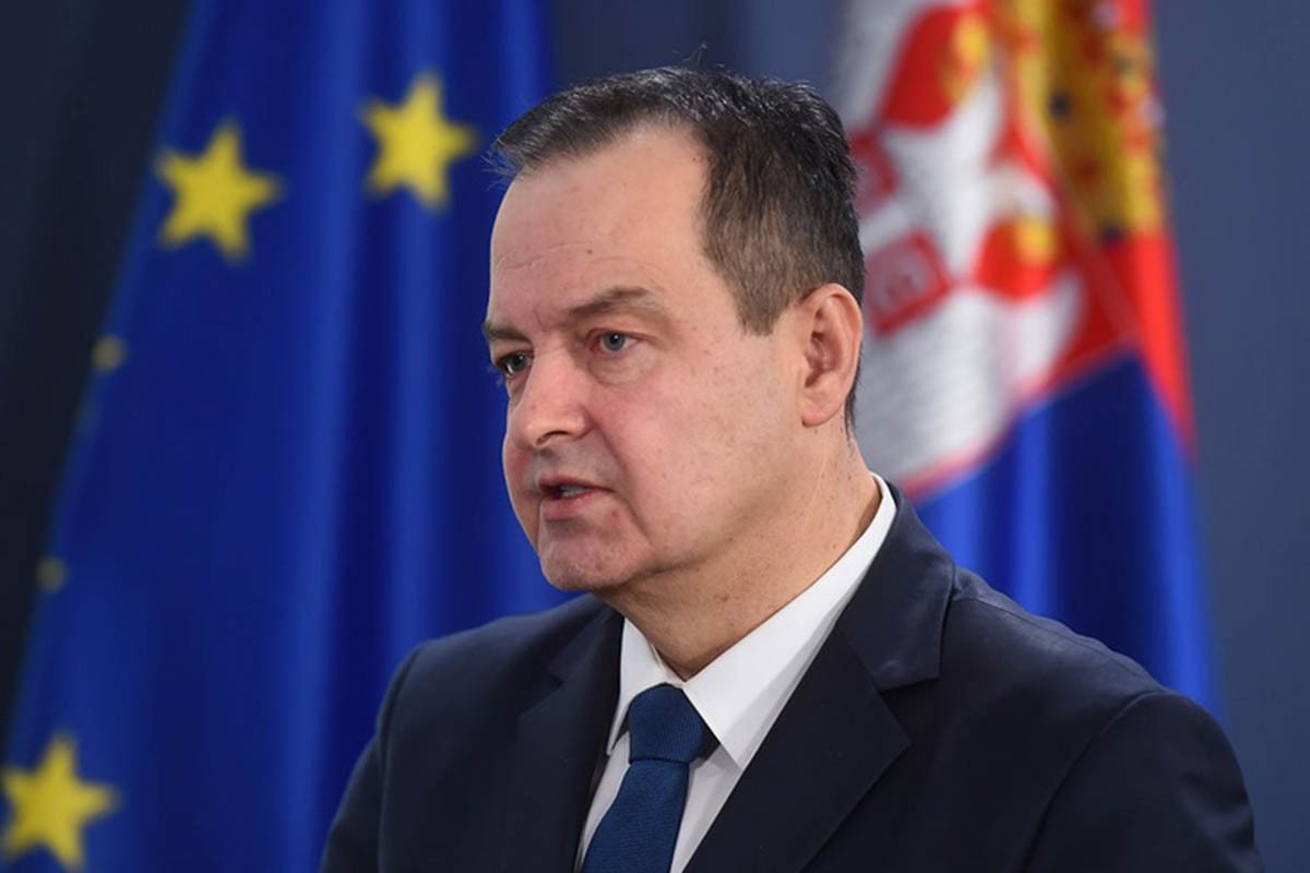 Dačić: Ako KFOR i ostali ne zaštite Srbe, Srbija će