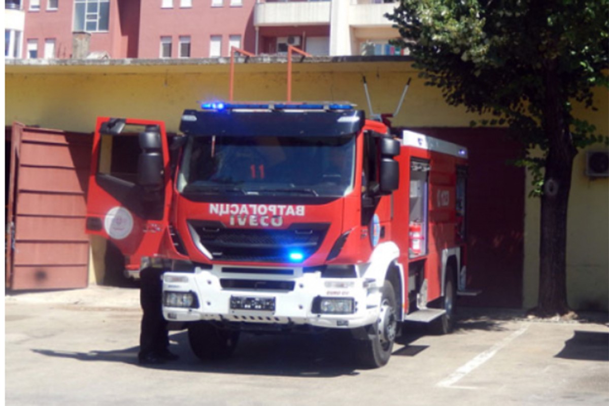 Trebinjski vatrogasci u centru grada od požara spasili stan