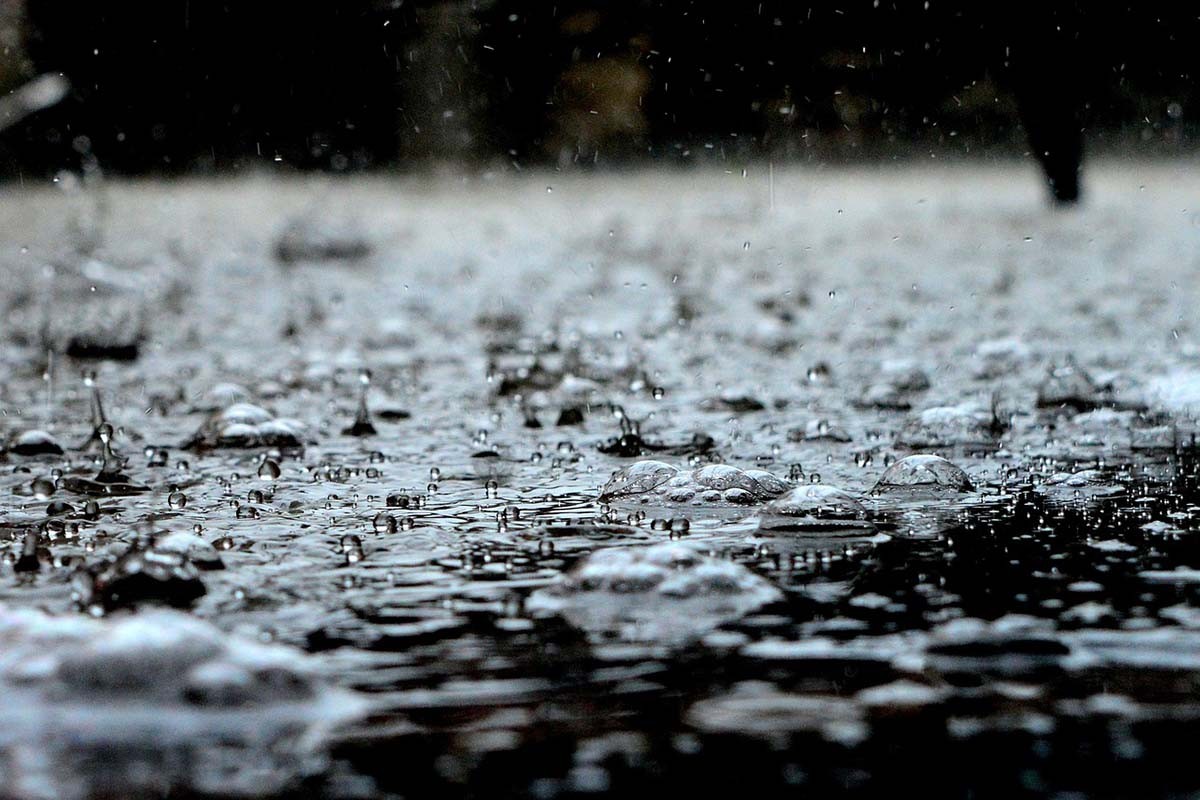 Upozorenje: Obilne padavine mogu izazvati pojavu i izlivanje bujičnih vodotoka