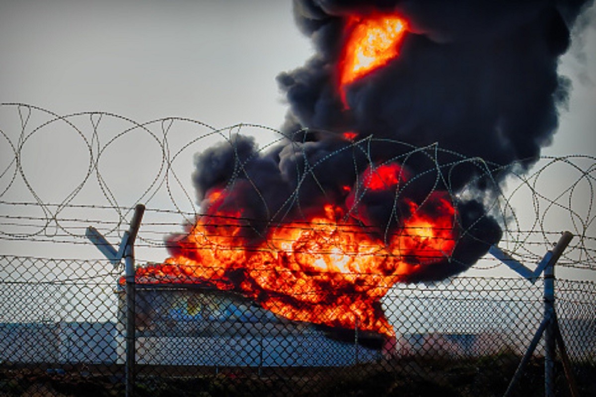 Dvije ruske rafinerije nafte napadnute dronovima (VIDEO)