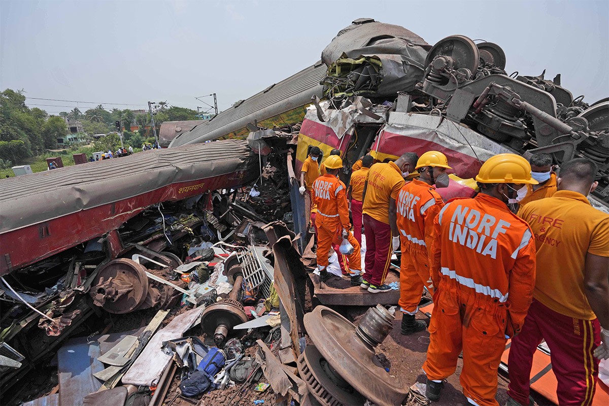 Nema više preživjelih u olupinama dva voza u Indiji