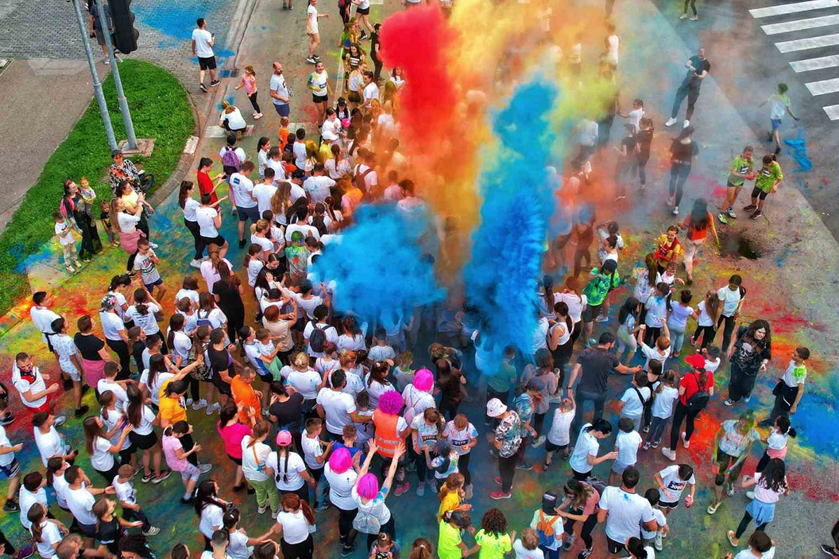 Pogledajte kako je "Nektar Color Fun Run" trka obojila Banjaluku (FOTO, VIDEO)