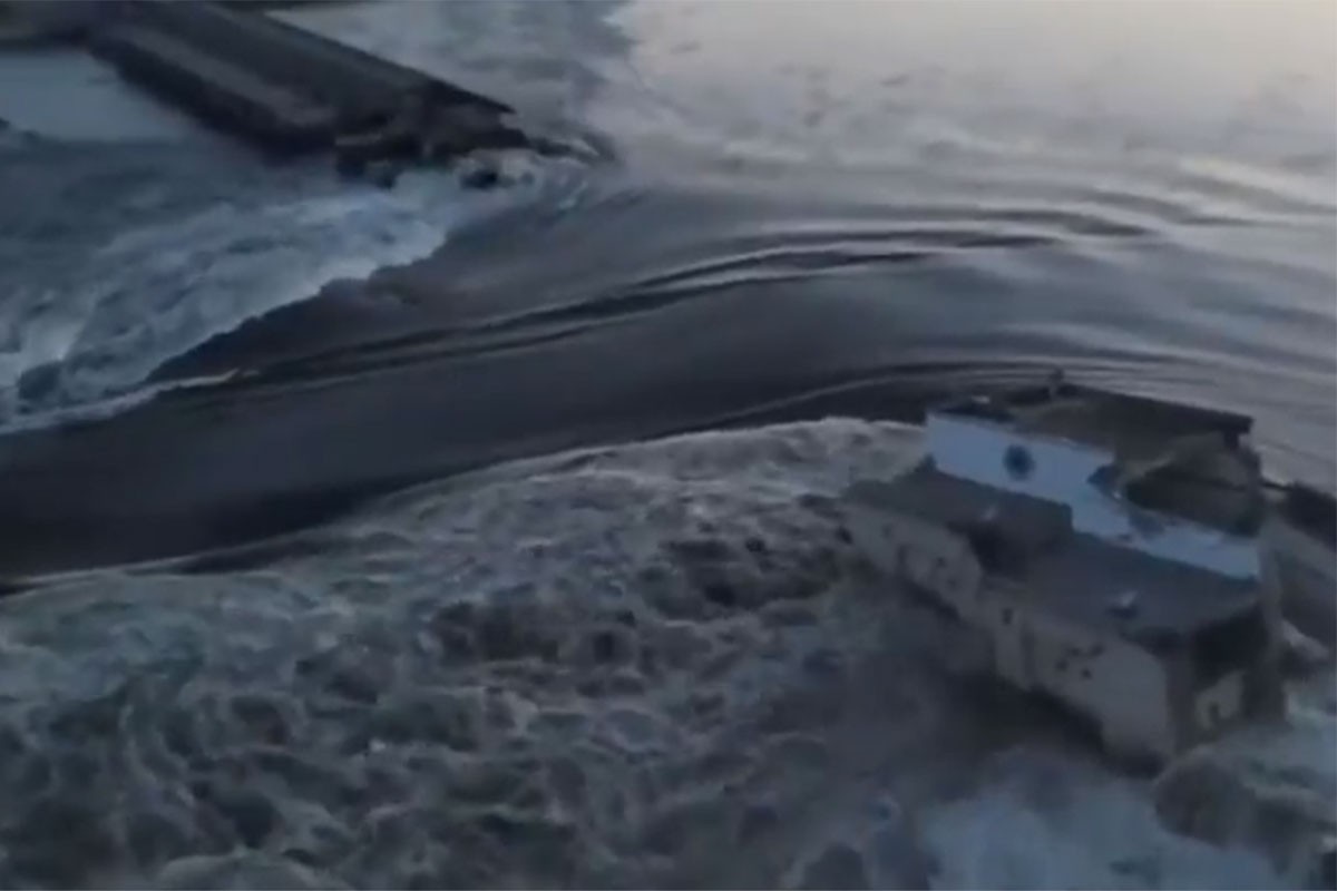 Uništena brana na Dnjepru u Hersonskoj oblasti, Ukrajinci i Rusi razmjenjuju optužbe (VIDEO)