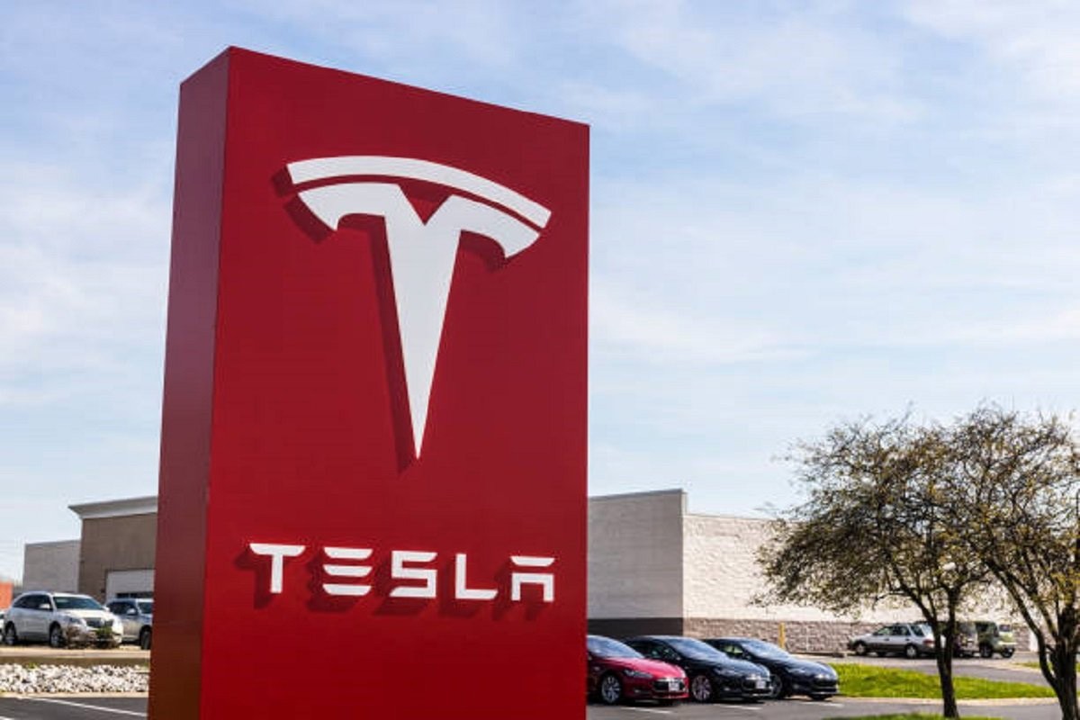 Tesla Model S Plaid ponovo najbrži na njemačkom Nirburgringu