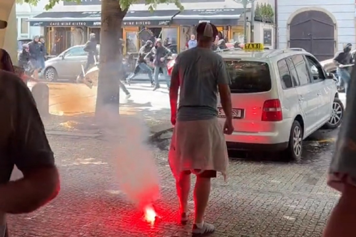 Haos u Pragu: Navijači Fiorentine ruše sve pred sobom, ima povrijeđenih (VIDEO)