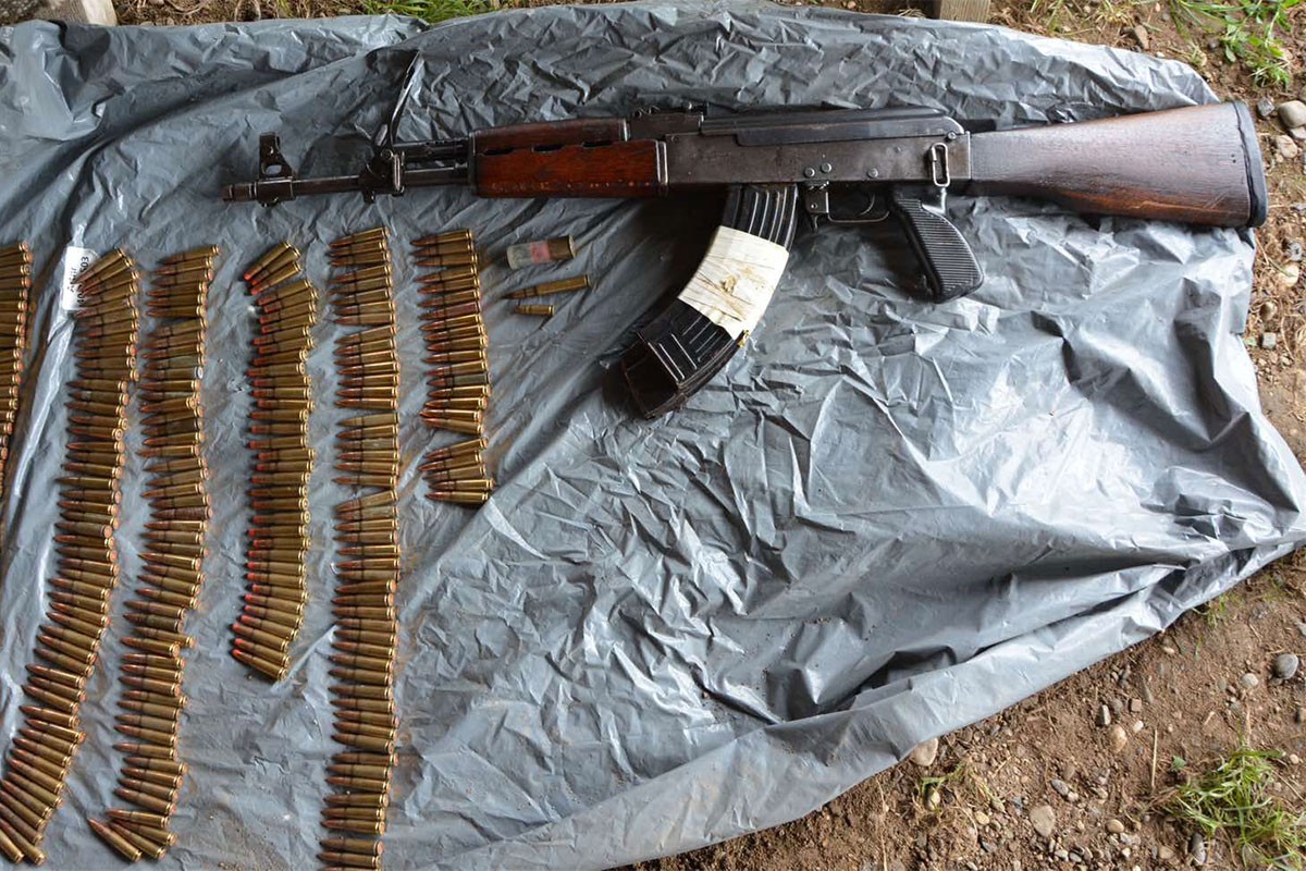 Policijska akcija u Prijedoru, pronašli automatsku pušku i municiju