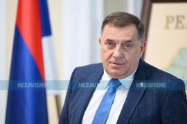 Dodik zbog skandiranja protiv Vučića napustio utakmicu Partizana